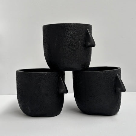 Black face planter with sculpted nose detail by White Moose