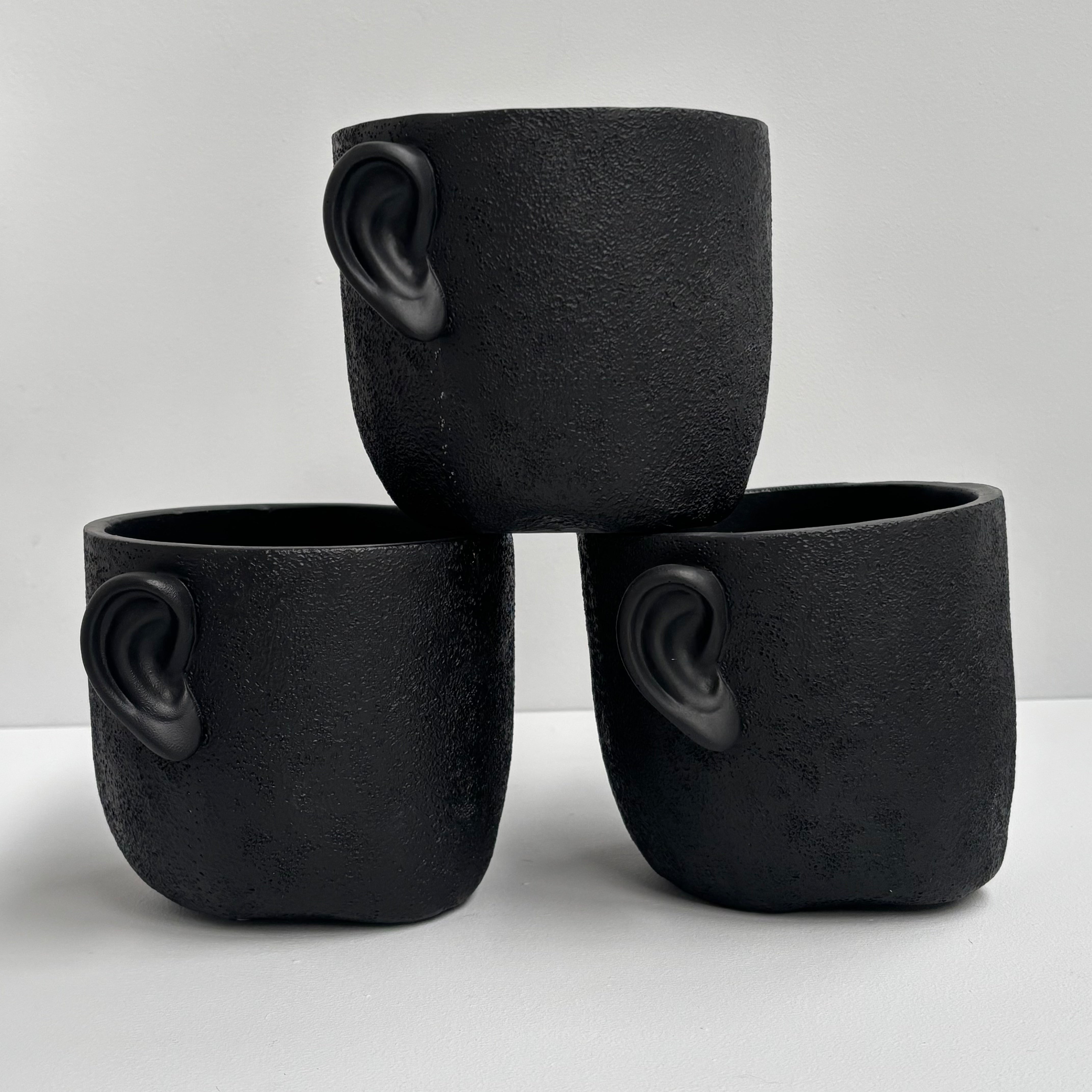 face planter pots australia Face Planter (Ears) Black